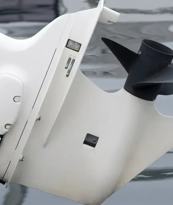 types of boat engines